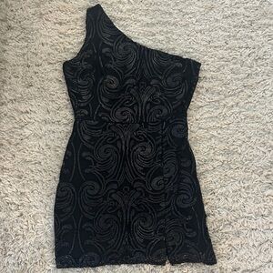 Lulu's Black Sparkly One-Shoulder Dress